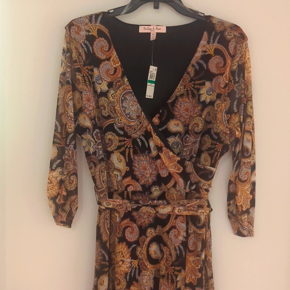 Women's Harlow and Rose Brown Paisley dress - Picture 2 of 9